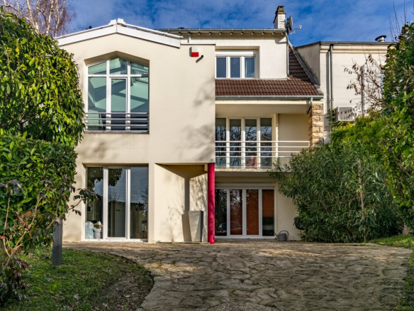Maison – Centre Rueil-Malmaison – 186m²