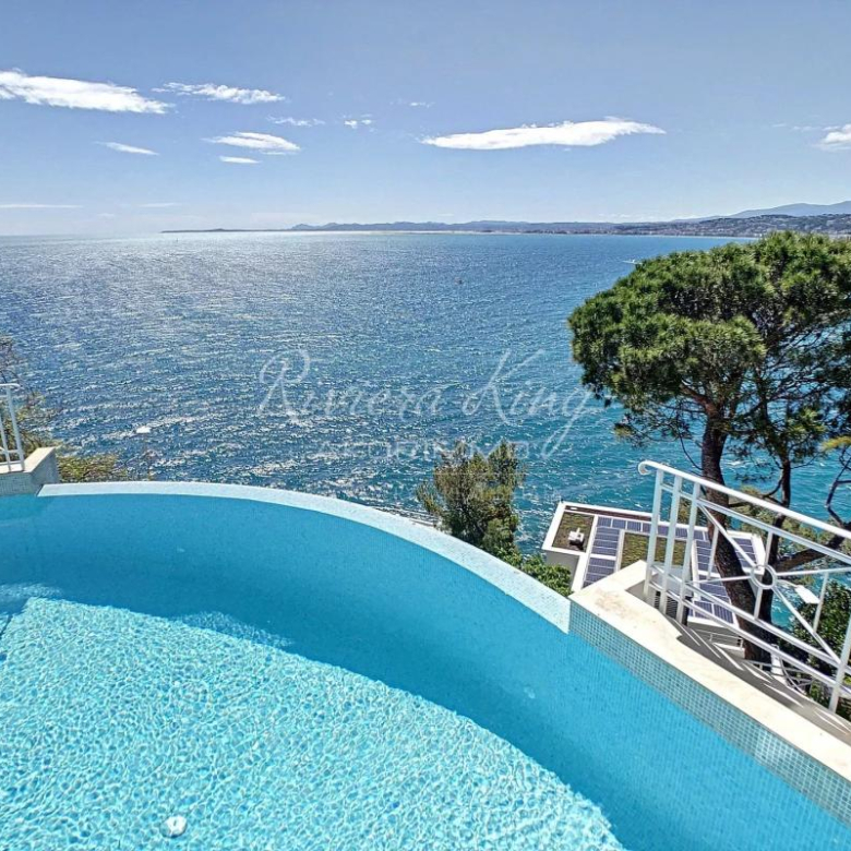 Penthouse d?Exception au Col de Villefranche-sur-Mer côté Nice