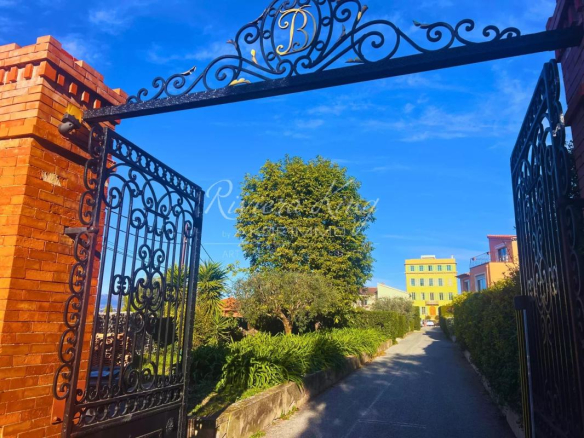 Penthouse d?Exception au Col de Villefranche-sur-Mer côté Nice