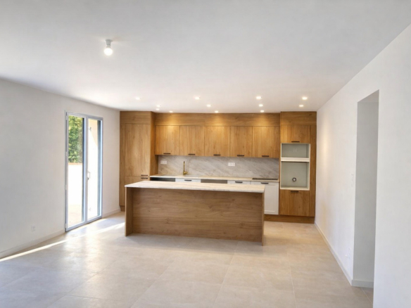 Appartement – Grimaud – 104.7m²