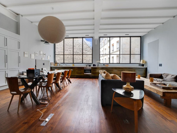 Beau loft industriel aménagé avec gout en 3 chambres