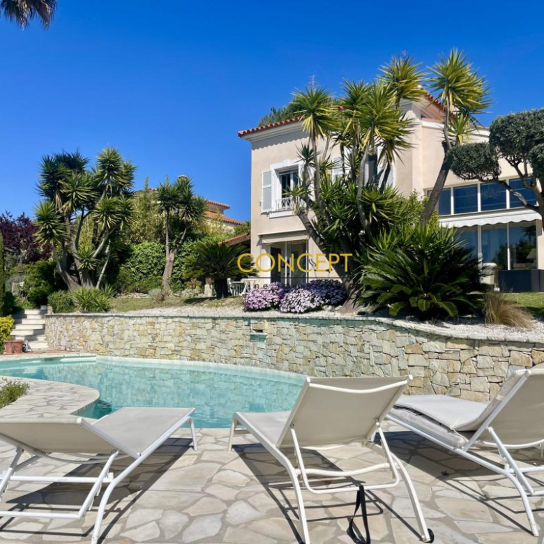 Maison – Rueil-Malmaison – 186m²