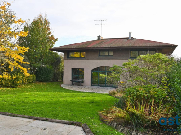Architect-designed house – Chalet style