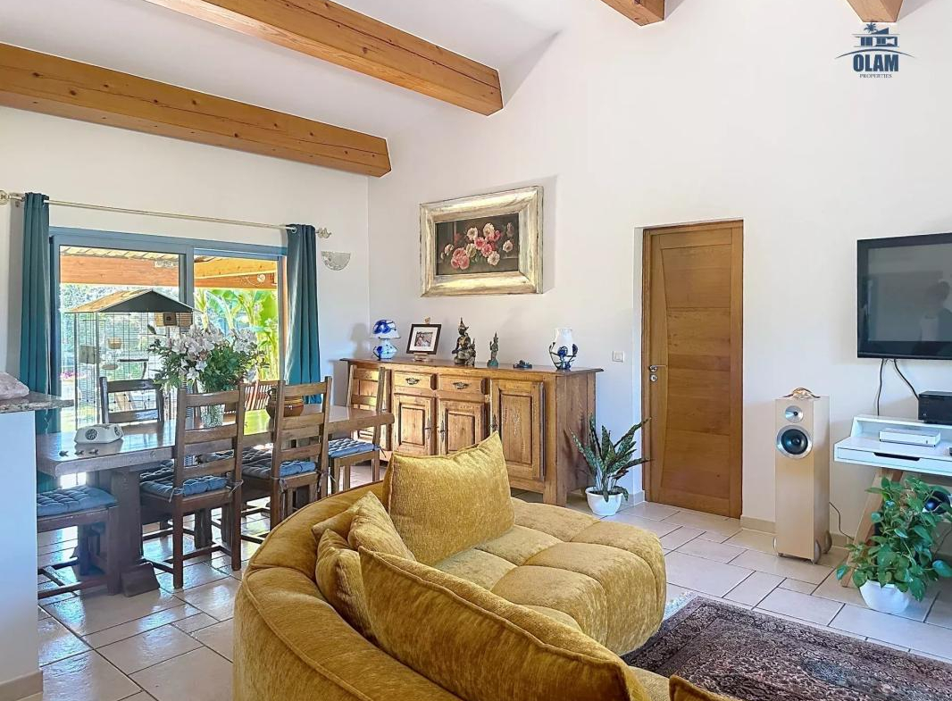 1066