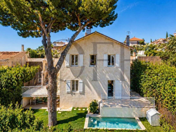 13260 CASSIS – Maison à Cassis 4 chambres