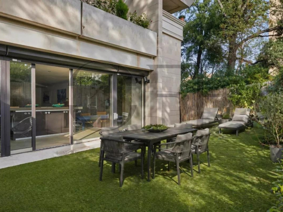 13007 Marseille -ROUCAS BLANC – Appartement d’exception avec jardin