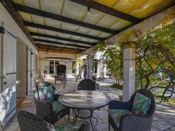 13510 EGUILLES, à 15 minutes d’AIX EN PROVENCE – MAISON / VILLA
