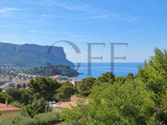 Panoramic view of the Mediterranean Sea from a contemporary villa in Cassis.