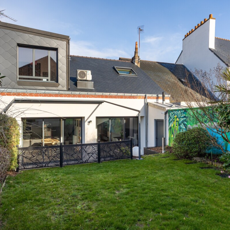 Luxury real estate photo | Charming Properties