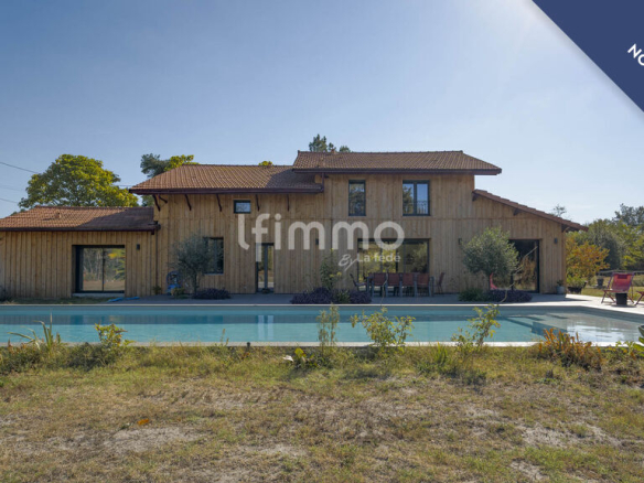 Luxury real estate photo | Charming Properties