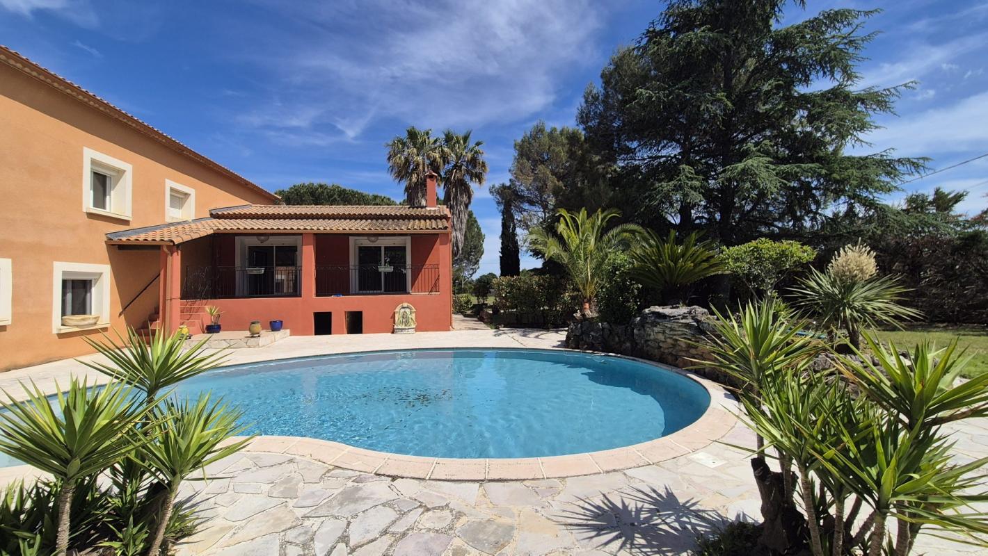 Maison avec piscine et jardin à Saint-Aunès, près de Montpellier.