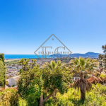 Villa avec vue mer panoramique à 180° ? Emplacement idéal proche plage