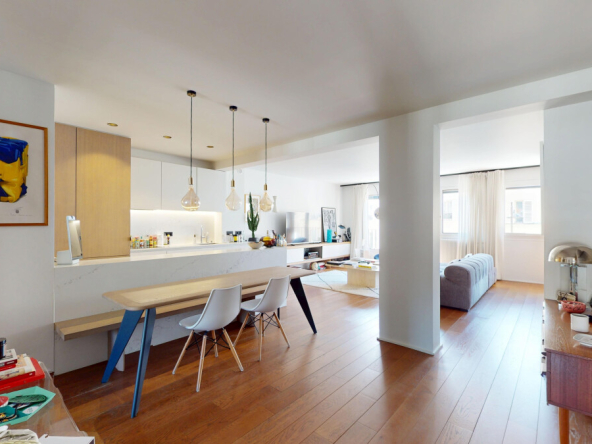 Paris 7e – 3e étage ascenseur – 95m2 lumineux 3 chambres