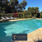 Saint-Aygulf ? Maison de 250m² avec Vue sur Mer et Piscine à Vendre