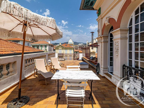 NICE LIBERATION – DUPLEX DERNIER ETAGE