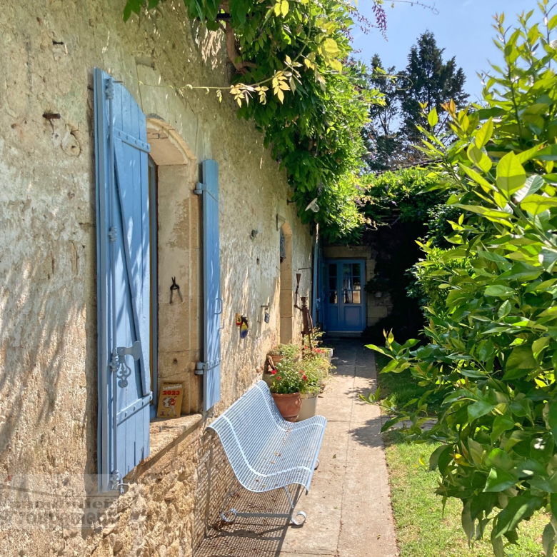 Grande Maison de Maitre Girondine avec Dépendances