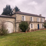 Vignoble appellation Chateau de 10 hectares avec Maison de M