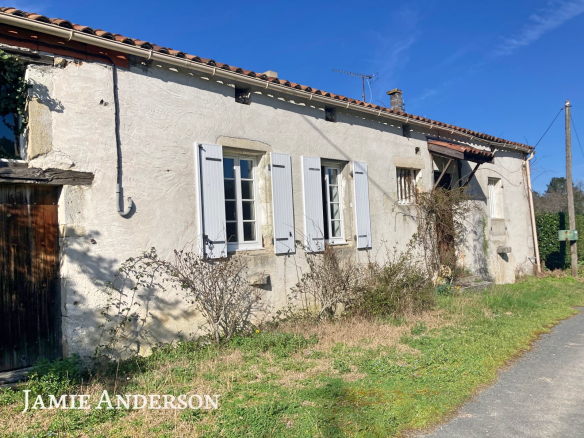 Set of Two Country Houses with Outbuildings of 8
