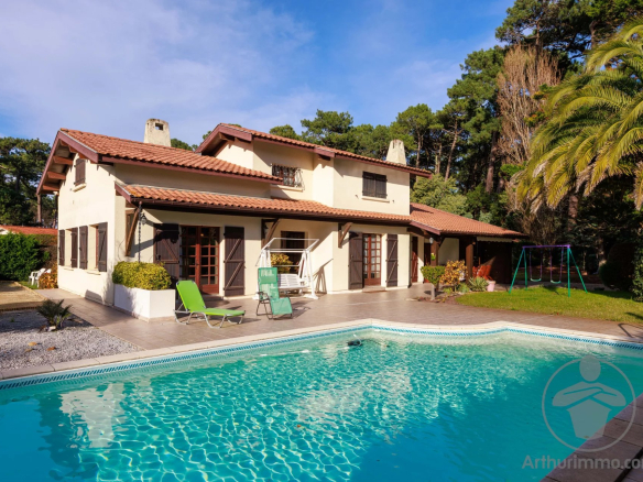 BISCARROSSE PLAGE – Family home