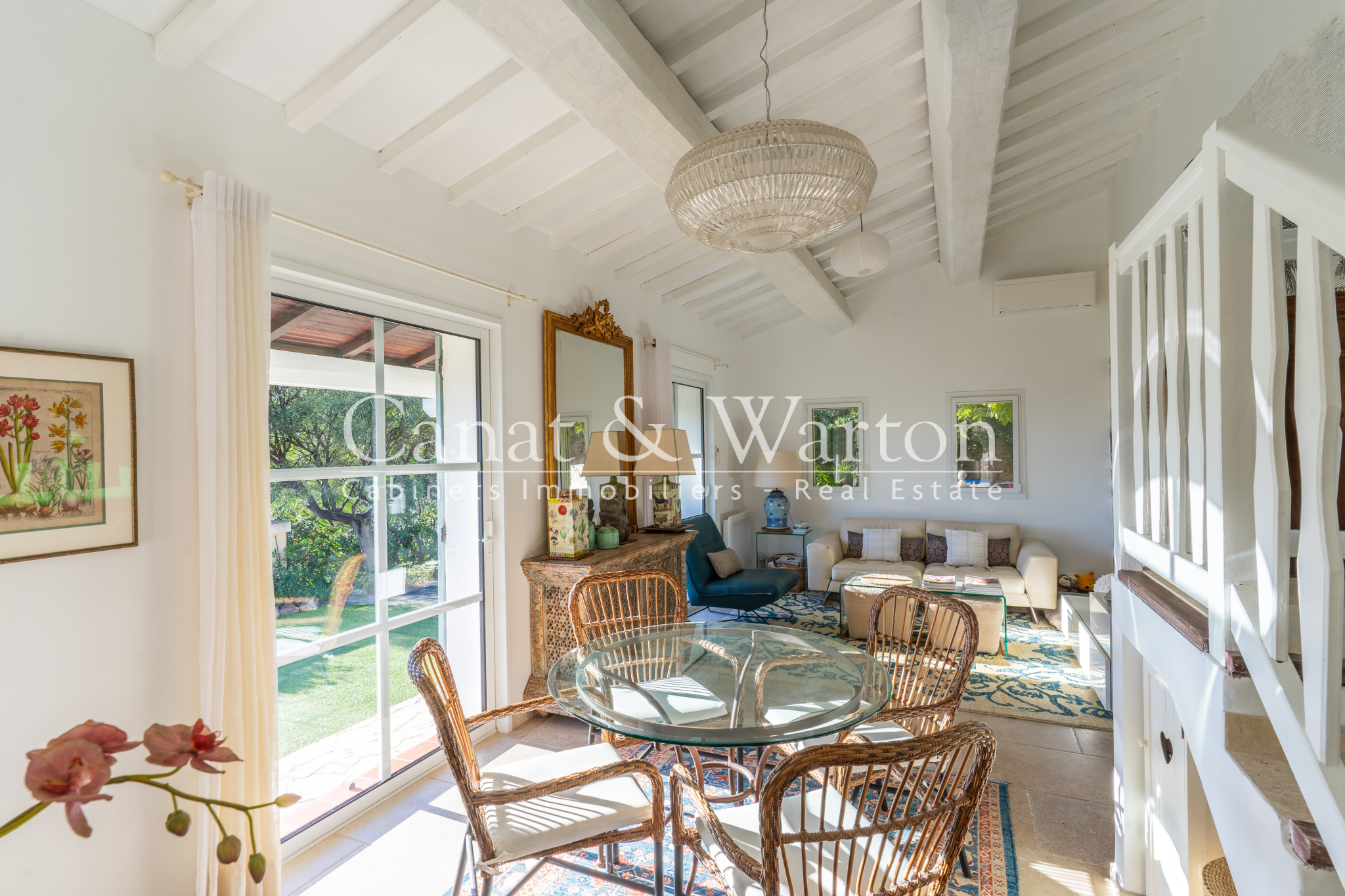 photo_815af4448ebd5b3f96788f29dbb38a26