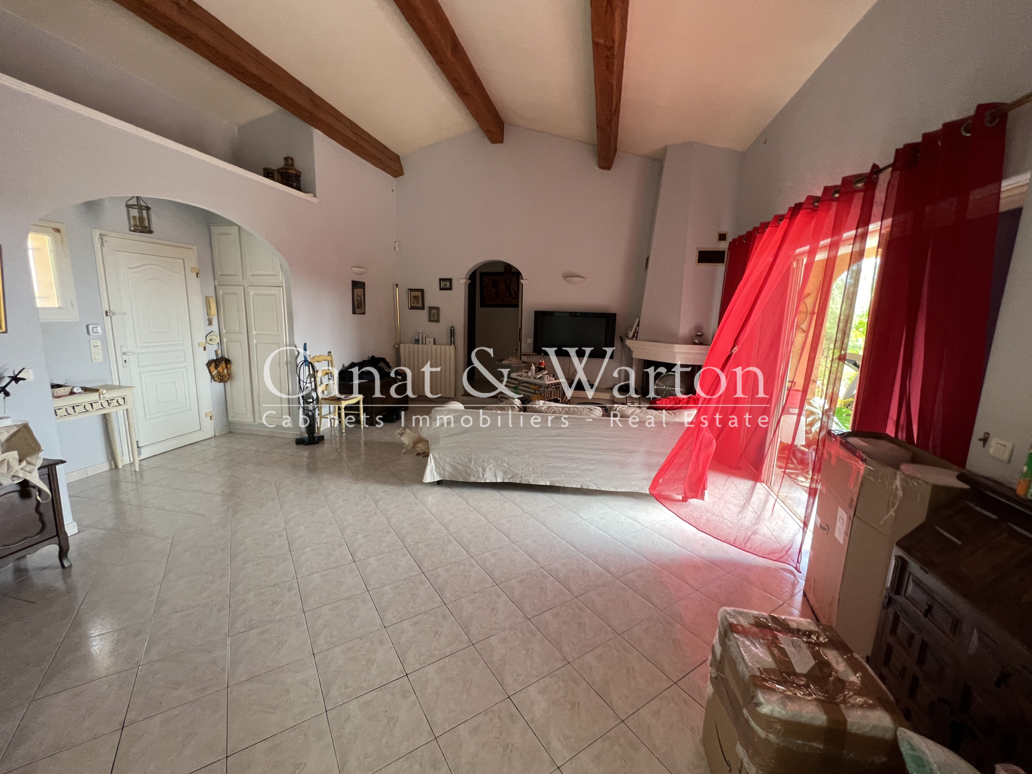 photo_e45dfd29d73aff4bbb5415ae24b0e237