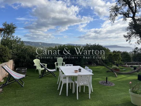 2 VILLAS À CAVALAIRE SUR UN GRAND TERRAIN DE 5 052 M2