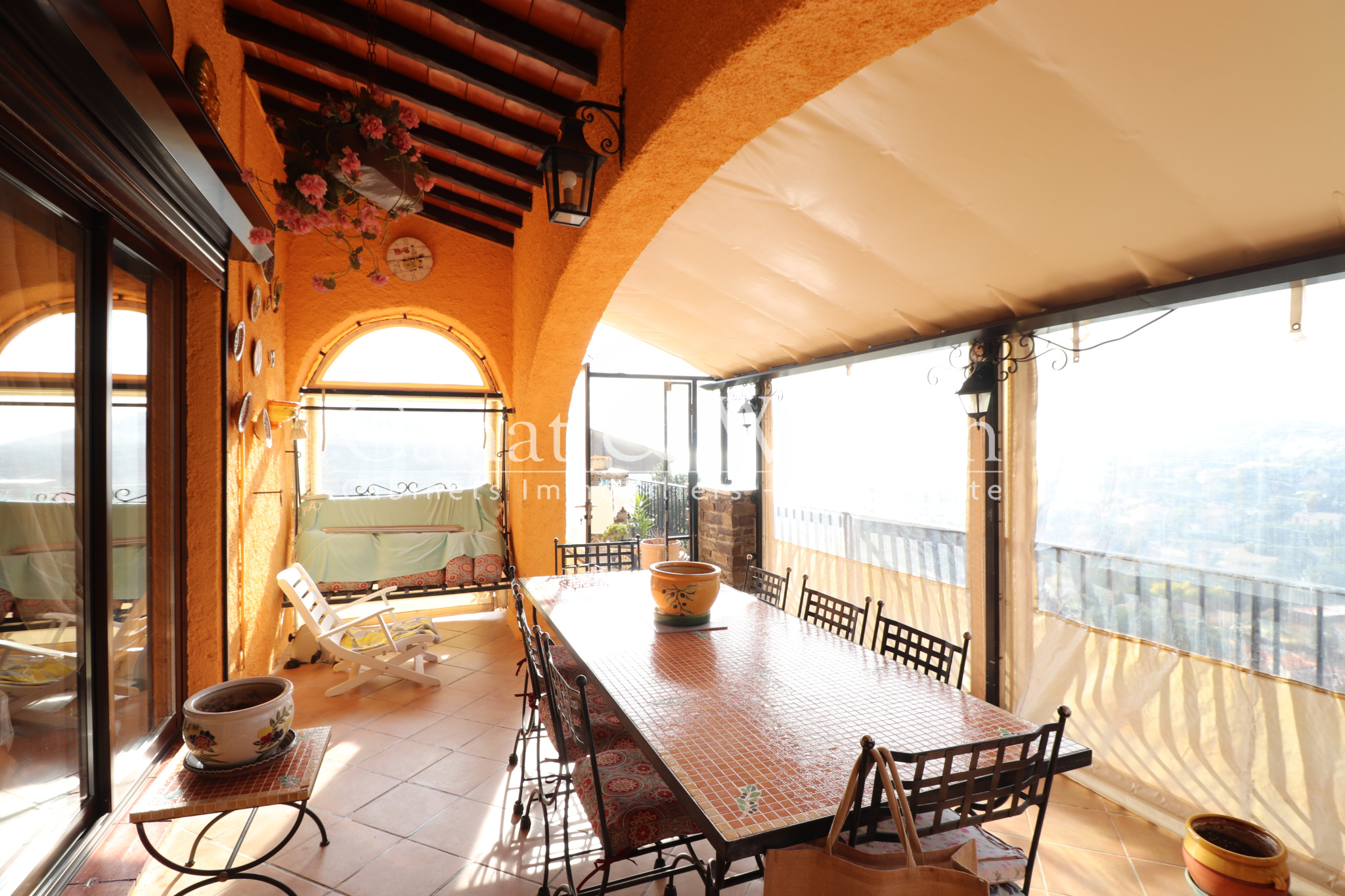 photo_618203320e93363ae0f0e0e6b00fa353