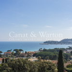 À 350 M DE LA PLAGE: VILLA AVEC UNE VUE MER EXCEPTIONNELLE À