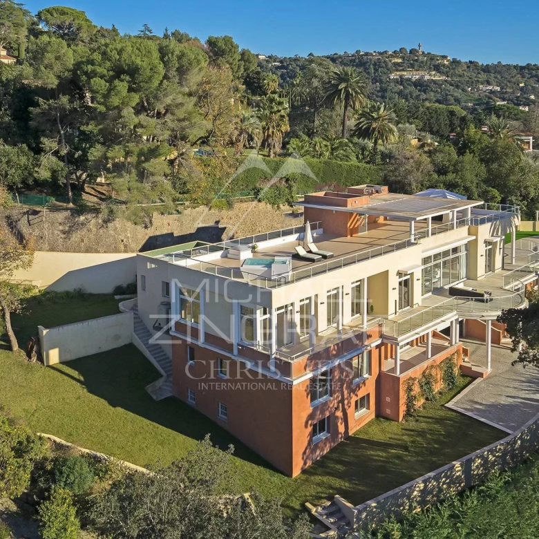 Contemporary house with outbuilding, terrace and landscaped garden? 185 m²? 7 rooms? Garage – Colombes