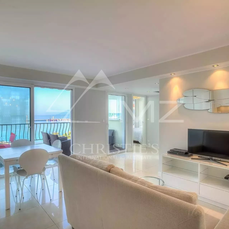 Cannes Vue mer – Appartement trois chambres