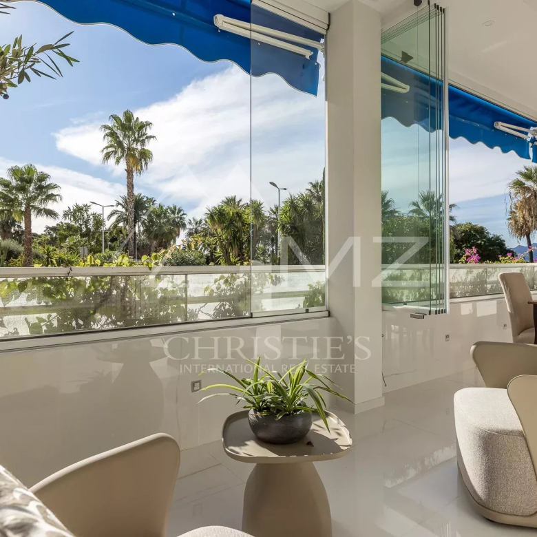 Cannes Gray d'Albion – Two-bedroom apartment