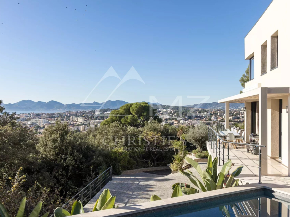 Heights of Cannes – Contemporary Villa
