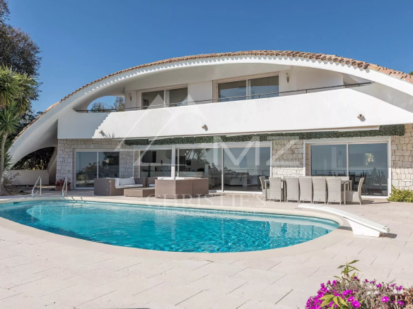 SuperCannes – Majestueuse villa
