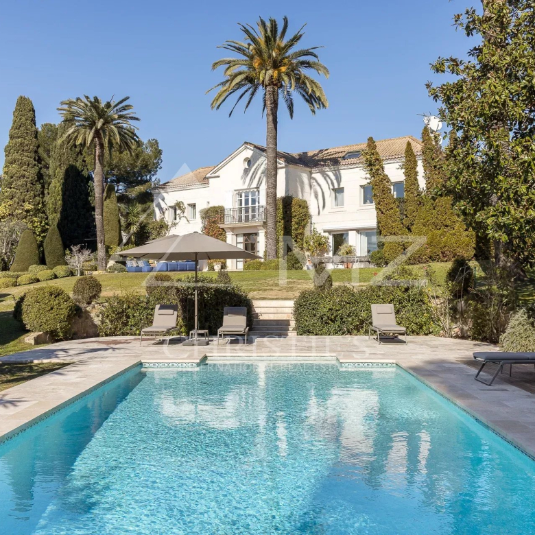 Cap d’Antibes – Villa moderne vue mer