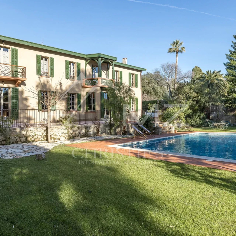 Hauteurs de cannes – Villa contemporaine