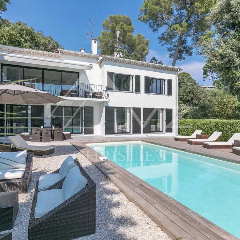 Cannes – Croisette – Magnifique 2 chambres