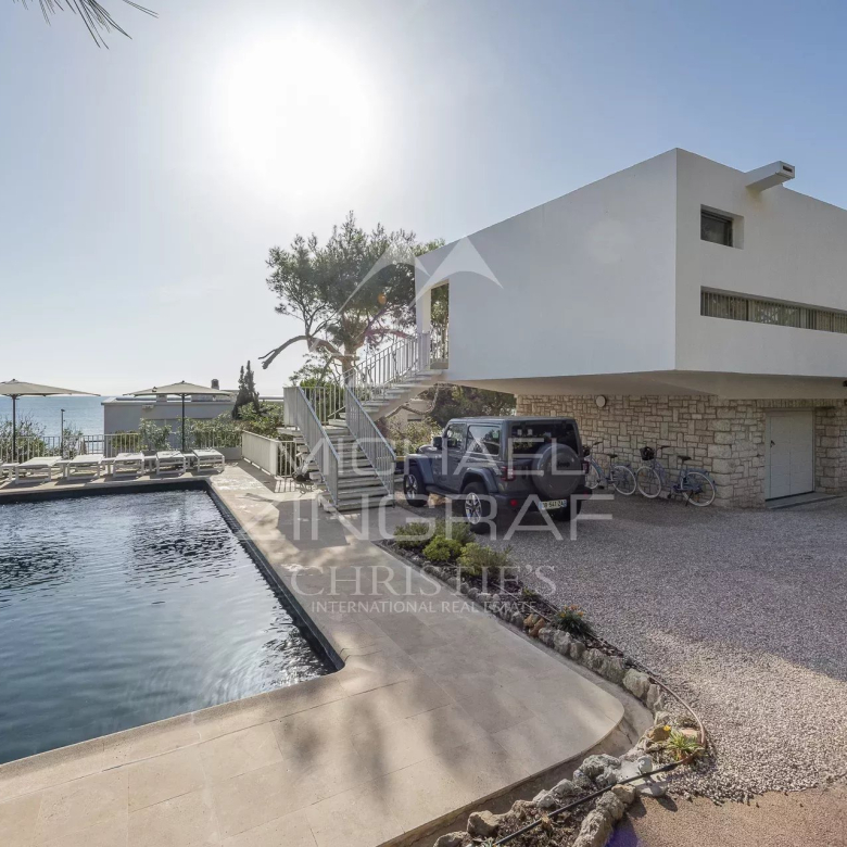 Luxury Holiday Rental – Cannes Gray d'Albion – Three-bedroom apartment