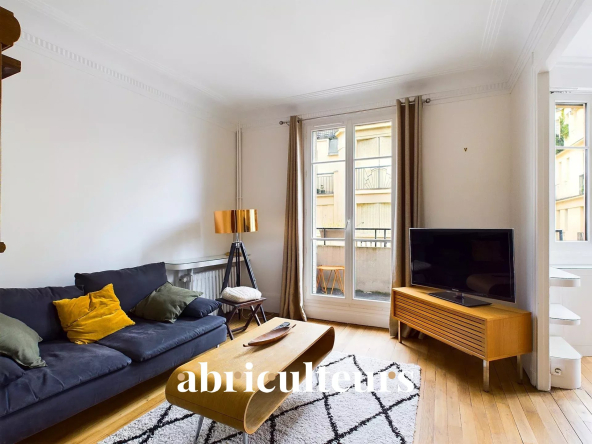 Bright apartment of 64 m² with exterior - Paris 15ᵉ, Convention sector