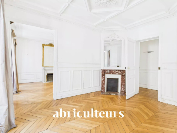 Beau T5 avec 3 chambres de 97m² – Notre-Dame-des-Champs – Paris 6