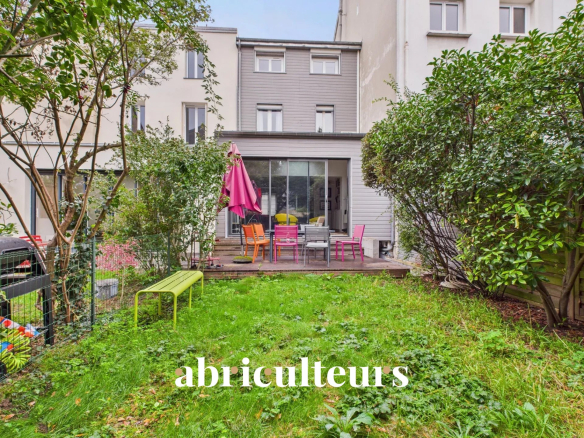 RARE – Maison avec jardin et box – Parc Falret, Vanves