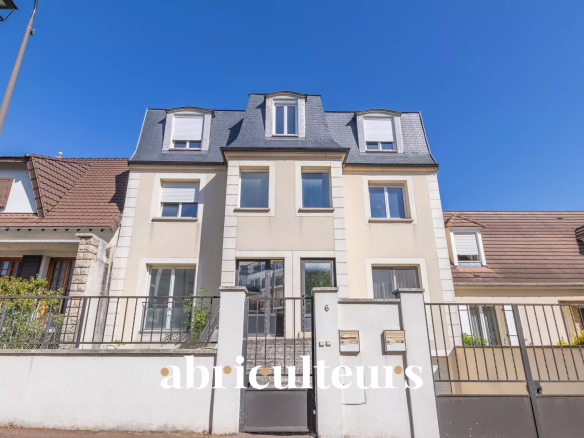 Duplex 8 pièces avec jardin – 167 m² – ANTONY