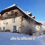 Superbe Corps de Ferme de 455 m² – Terrain Constructible & Potentiel Gîte – Charvonnex