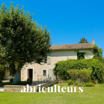 Mas de prestige à Cheval Blanc –Parc du Luberon – 350 m2