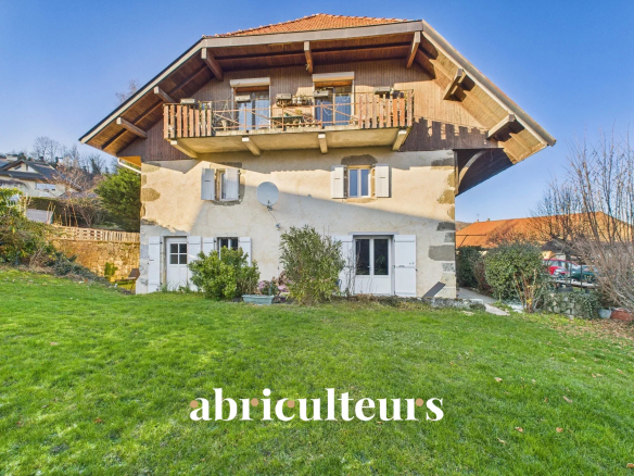 Exceptionnelle – Propriété de caractère – 455m² – Annecy Nord