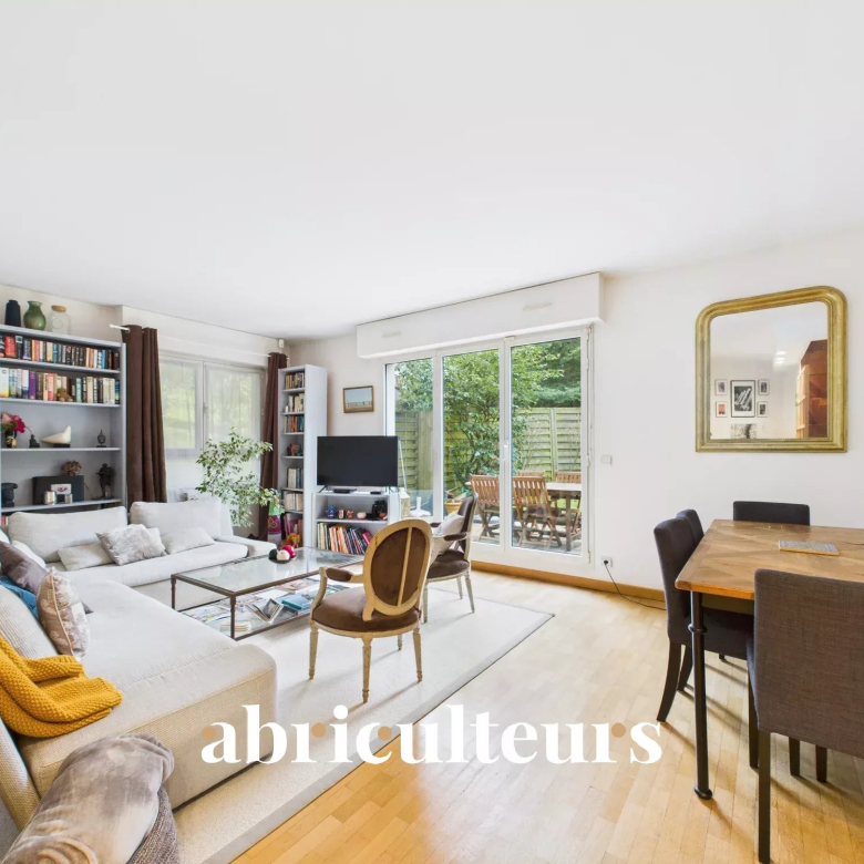 ÉLÉGANTE – VILLA RÉNOVÉE – LUBERON -CHEVAL BLANC