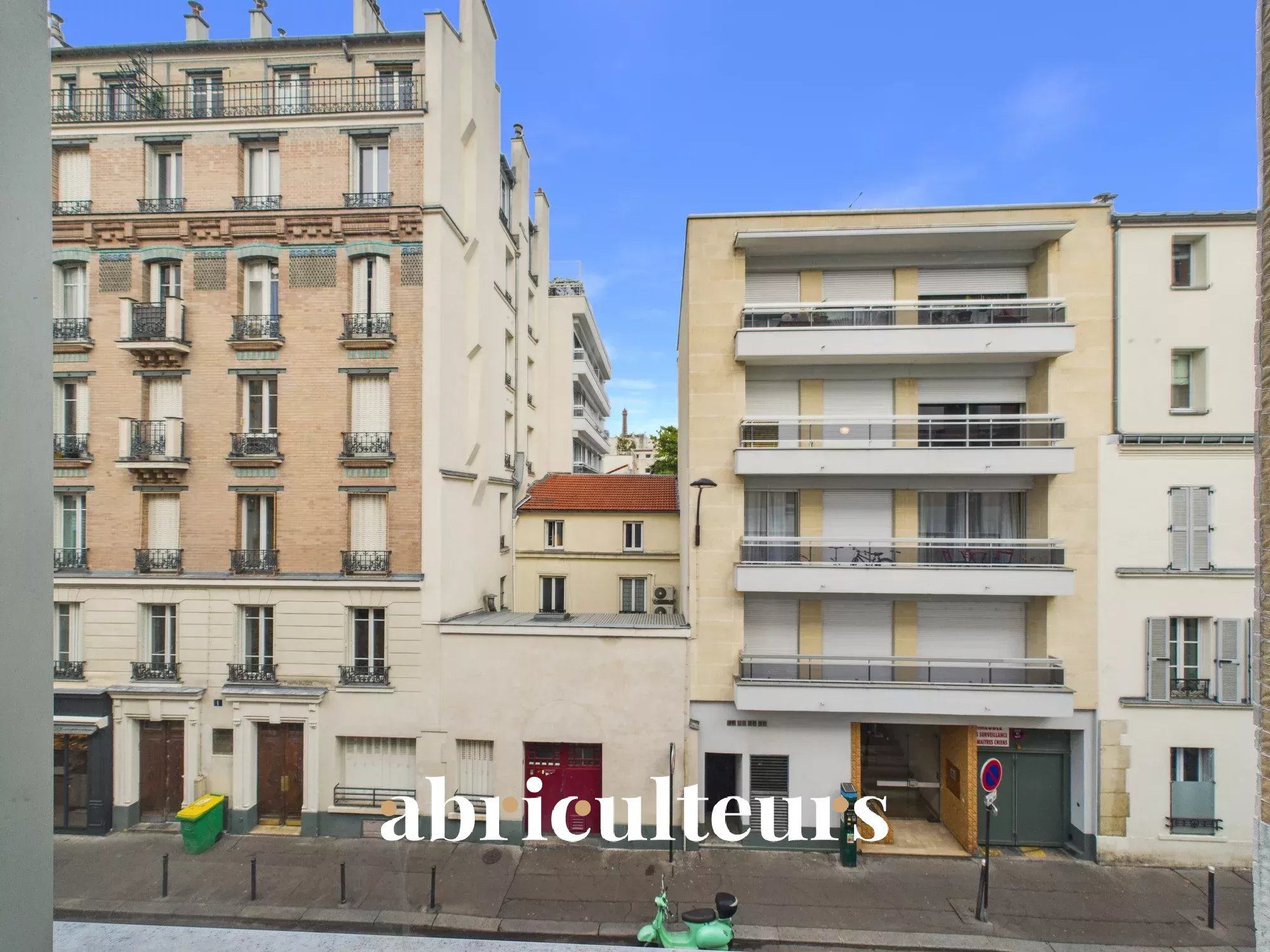 8a67017b92f25348450a31378679566c_f12efa8c7f_2000-original