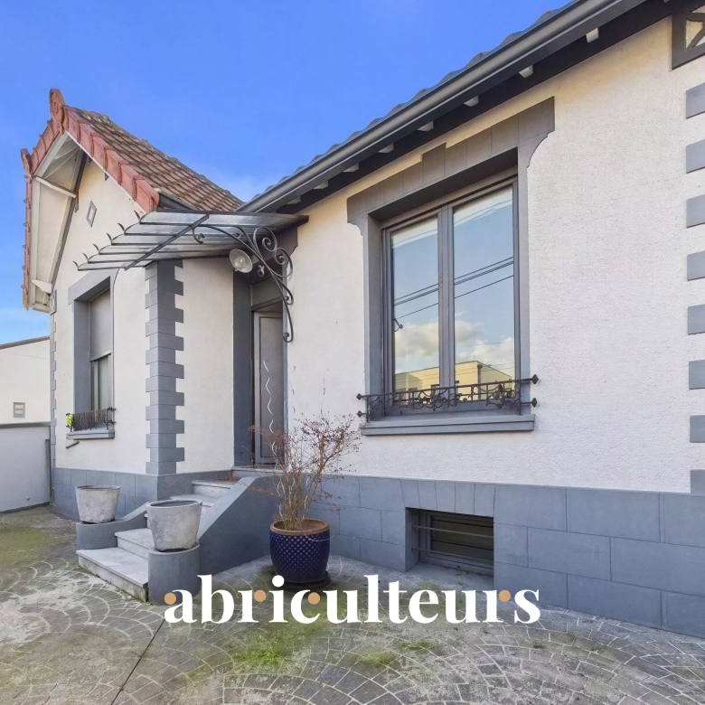 Proche Saint-Paul-de-Vence – Propriété familiale dans domaine privé