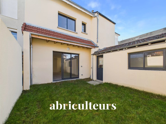 Maison 4 chambres avec jardin et accès voiture au cœur de la Petite Garenne – Colombes