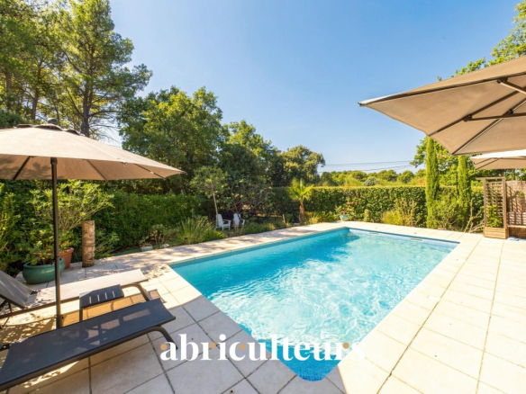 Propriété d?exception de 260 m² avec deux gîtes 4 étoiles ? Aups, Gorges du Verdon