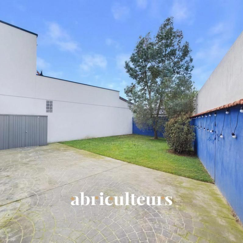 Théoule-sur-Mer – Propriété à Rénover – Vue mer Panoramique